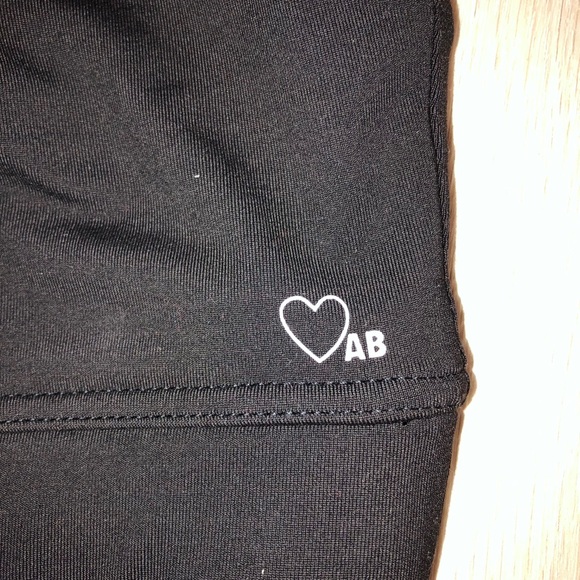 Ashy Bines Sports Bra - Picture 5 of 5